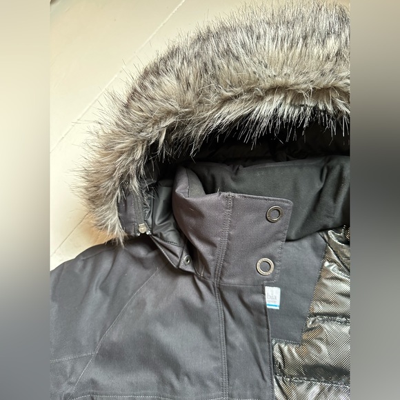 Columbia Women's Long Down Insulated Jacket Size Medium - Picture 3 of 10